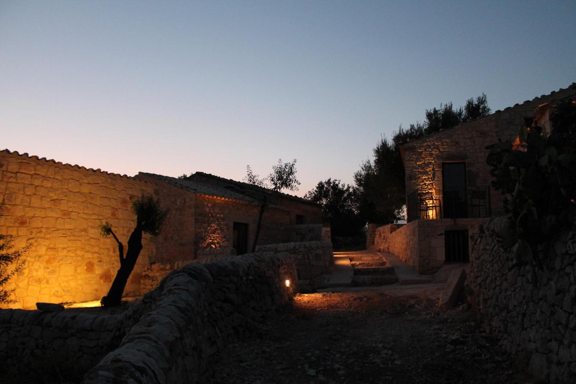 Tenuta Zannafondo Hostal Donnafugata Exterior foto